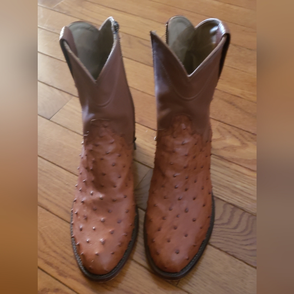 Tecovas Brown Leather  Ostritch Western Boots. 10 D - Picture 2 of 6